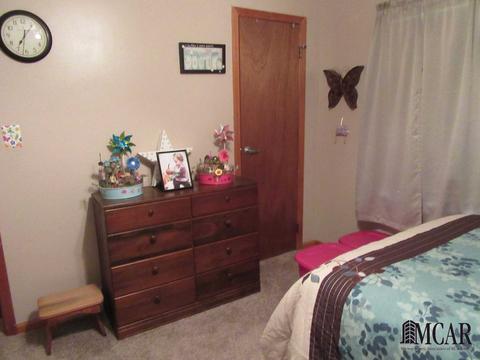 831 E Hurd, Monroe, MI 48162 photo 22
