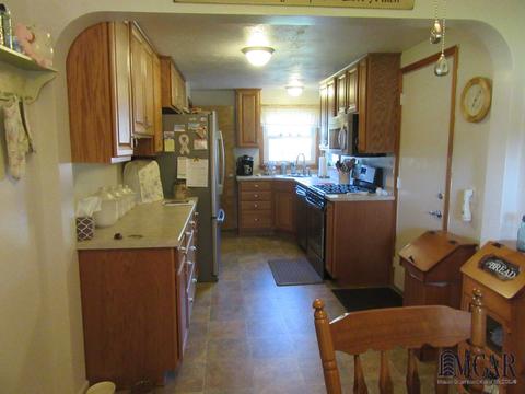 831 E Hurd, Monroe, MI 48162 photo 15