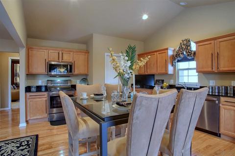 45882 Dutton Dr, Macomb, MI 48044 photo 21