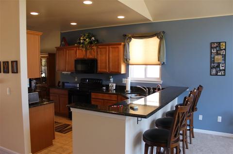 49852 Sleeping River Dr, Macomb, MI 48042 photo 12