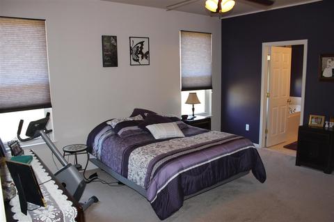 49852 Sleeping River Dr, Macomb, MI 48042 photo 11