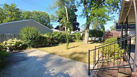 176 Phillips, Clawson, MI 48017 photo 4