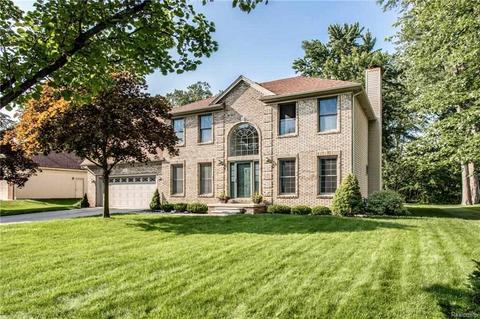 1900 Ash, Saint Clair, MI 48079 photo 2