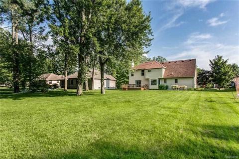 1900 Ash, Saint Clair, MI 48079 photo 28