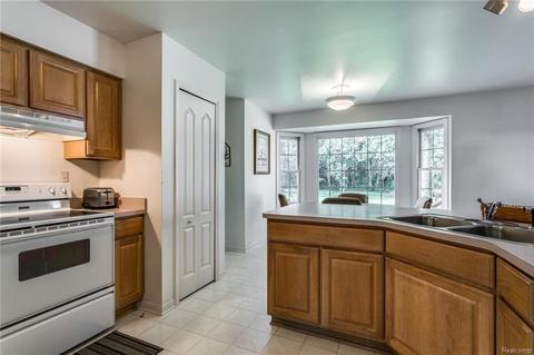 1900 Ash, Saint Clair, MI 48079 photo 6