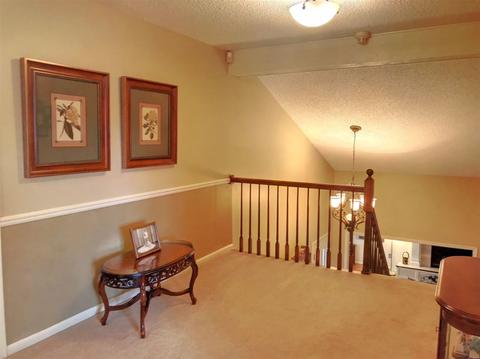 2875 Continental, Troy, MI 48083 photo 13
