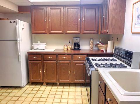 2875 Continental, Troy, MI 48083 photo 22