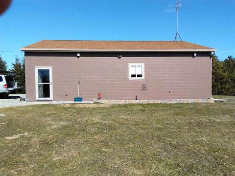 1111 S Loree Rd, Washington, MI 48419 photo 3