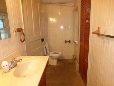206 S 5th St, Saint Clair, MI 48079 photo 12