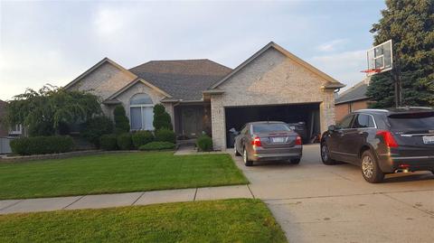 21335 Vesper Dr, Macomb, MI 48044 photo 1