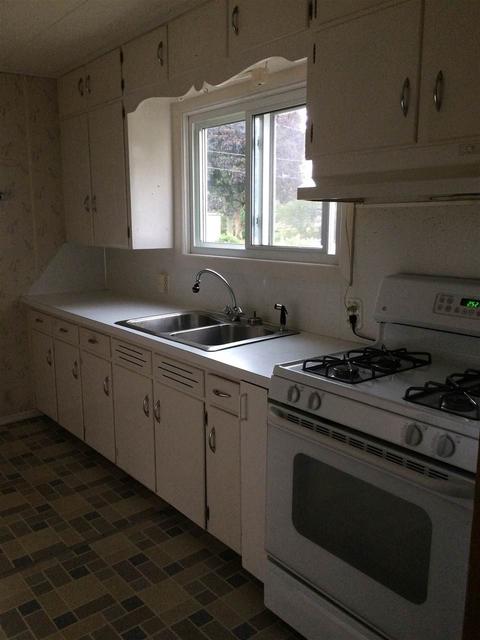 742 Johnson, Owosso, MI 48867 photo 5