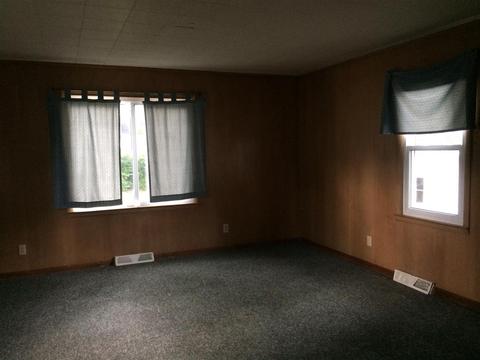 742 Johnson, Owosso, MI 48867 photo 6