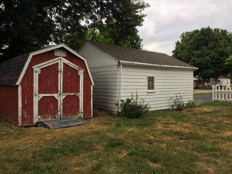 742 Johnson, Owosso, MI 48867 photo 11