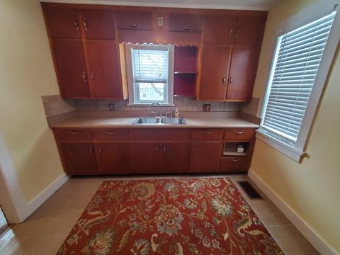 422 Beebe St, Alpena, MI 49707 photo 3