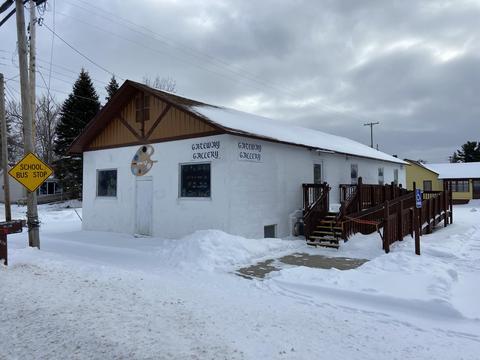 620 E Main St, Vanderbilt, MI 49795 photo 1