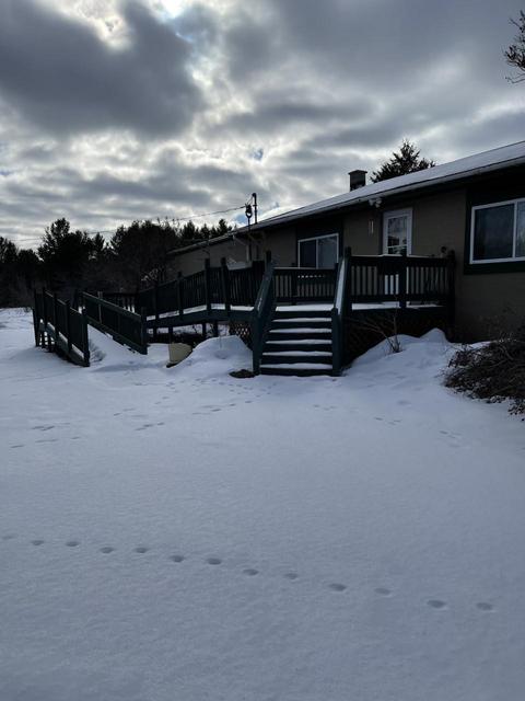1428 E Spruce Rd, Spruce, MI 48762 photo 2