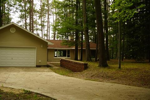 5159 Pine Grove Dr, Spruce, MI 48762 photo 1