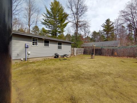 6647 Nottingham Dr, Grayling, MI 49738 photo 3