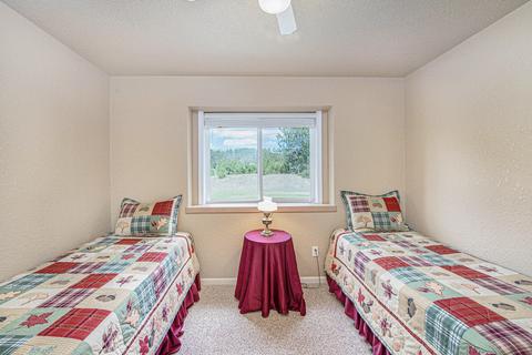 1601 Bears Paw Trl, Vanderbilt, MI 49795 photo 13