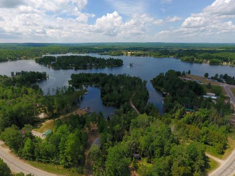 15265 Lakeview Dr, Wolverine, MI 49799 photo 41