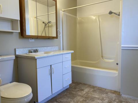 2504 E State St, Cheboygan, MI 49721 photo 17