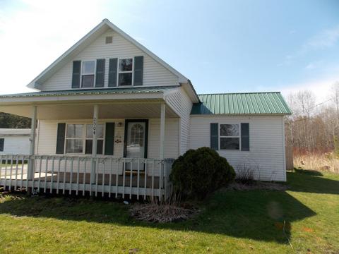 2504 E State St, Cheboygan, MI 49721 photo 3