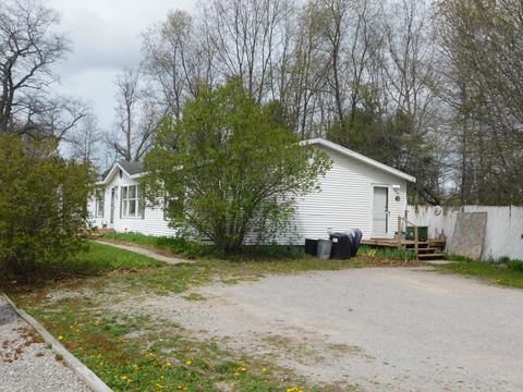 445 Randall Ave, Mio, MI 48647 photo 14
