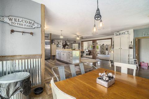 403 N Roscommon Road Roscommon Mi 48653 Rd, Roscommon, MI 48653 photo 5
