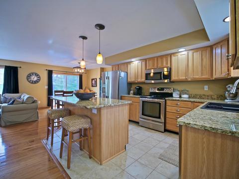 4836 E Higgins Lake Drive Roscommon Mi 48653 Dr, Roscommon, MI 48653 photo 3