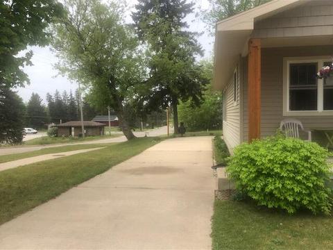 201 Park St, Grayling, MI 49738 photo 3