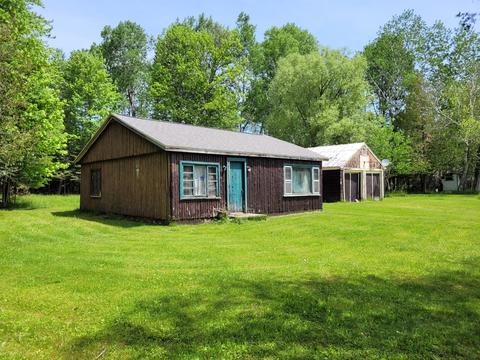 8505 E Brutus Rd, Brutus, MI 49716 photo 11