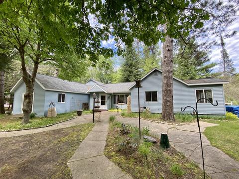 1566 Meander Road Grayling Mi 49738 Rd, Grayling, MI 49738 photo 1