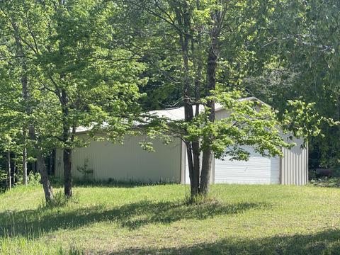 15995 Lakeview Drive Wolverine Mi 49799 Dr, Wolverine, MI 49799 photo 3