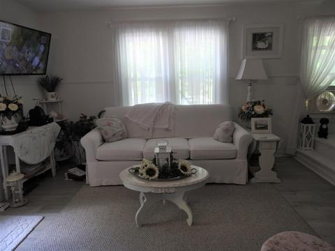 227 Spruce Ave, Roscommon, MI 48653 photo 3