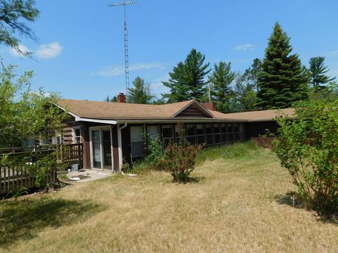 205 12th St, Mio, MI 48647 photo 2