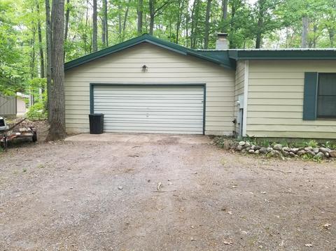 11279 Sherwood Dr, Frederic, MI 49733 photo 3