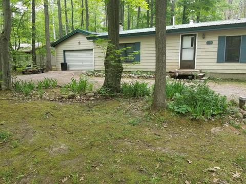 11279 Sherwood Dr, Frederic, MI 49733 photo 2