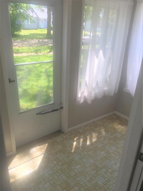 206 S E Street Cheboygan Mi 49721 St, Cheboygan, MI 49721 photo 8