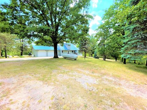 8971 E 12 Rd, Manton, MI 49663 photo 33