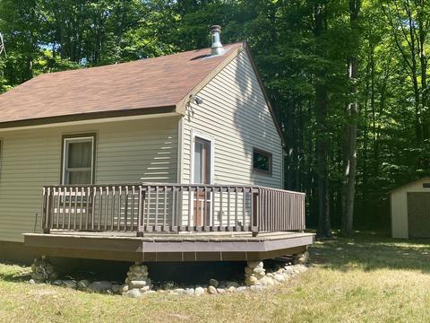 5686 N Donnybrook, Frederic, MI 49733 photo 2