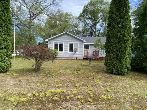 4010 Hanson Ave, Lewiston, MI 49756 photo 3