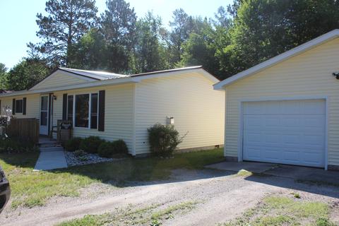 122 Woodleaf Drive Grayling Mi 49738 Dr, Grayling, MI 49738 photo 1