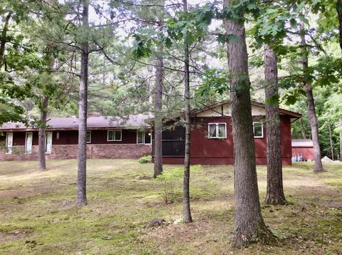 1365 Pine Point Dr, Lewiston, MI 49756 photo 3