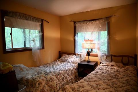 211 Glenhurst Dr, Roscommon, MI 48653 photo 9