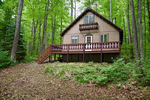 211 Glenhurst Dr, Roscommon, MI 48653 photo 1