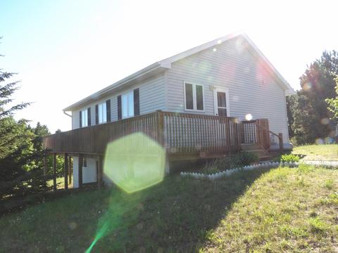 5795 E Rice Rd, Cedar, MI 49621 photo 3