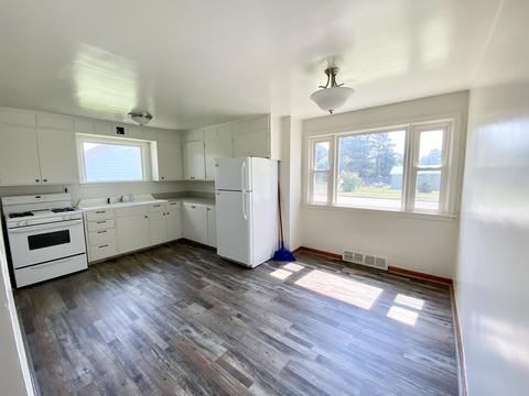 800 Plum St, Grayling, MI 49738 photo 18