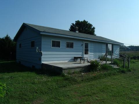 14275 Molineaux Rd, Wolverine, MI 49799 photo 2