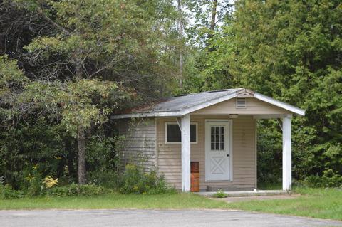 350 N Mt Tom Rd, Mio, MI 48647 photo 8