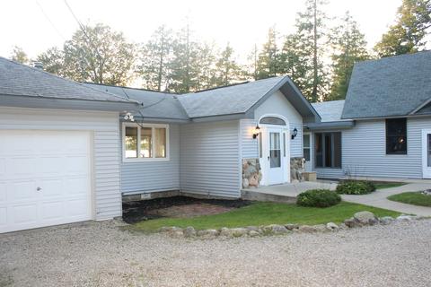 2626 E Lakeshore Drive Grayling Mi 49738 Dr, Grayling, MI 49738 photo 48